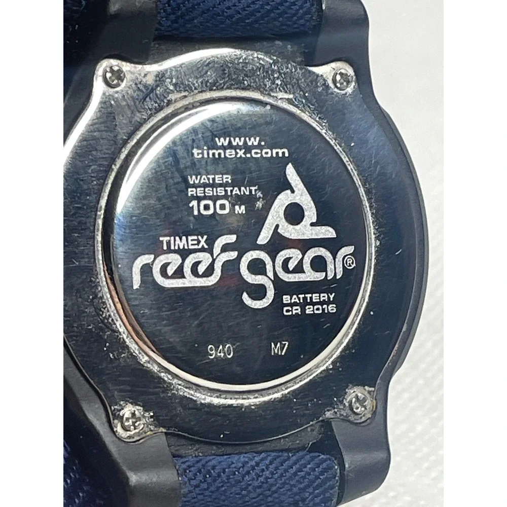 Vintage Timex Reef Gear Analog Digital Water Resist Indiglo FreeStyle Band Mint